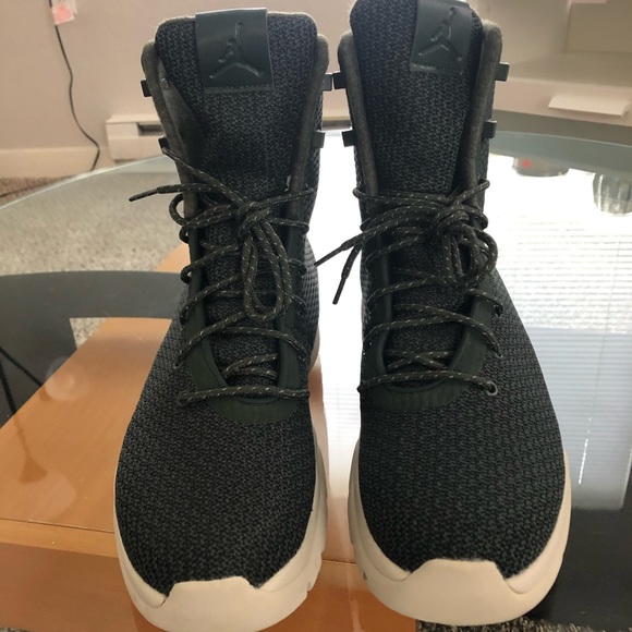 JORDAN waterproof/insulated boots - Picture 2 of 6